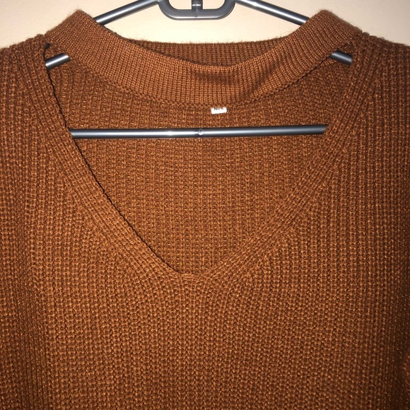 Rust colored Sweater - Picture 3 of 5